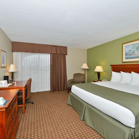 Surestay Plus Hotel By Best Western Raleigh North Downtown Kültér fotó