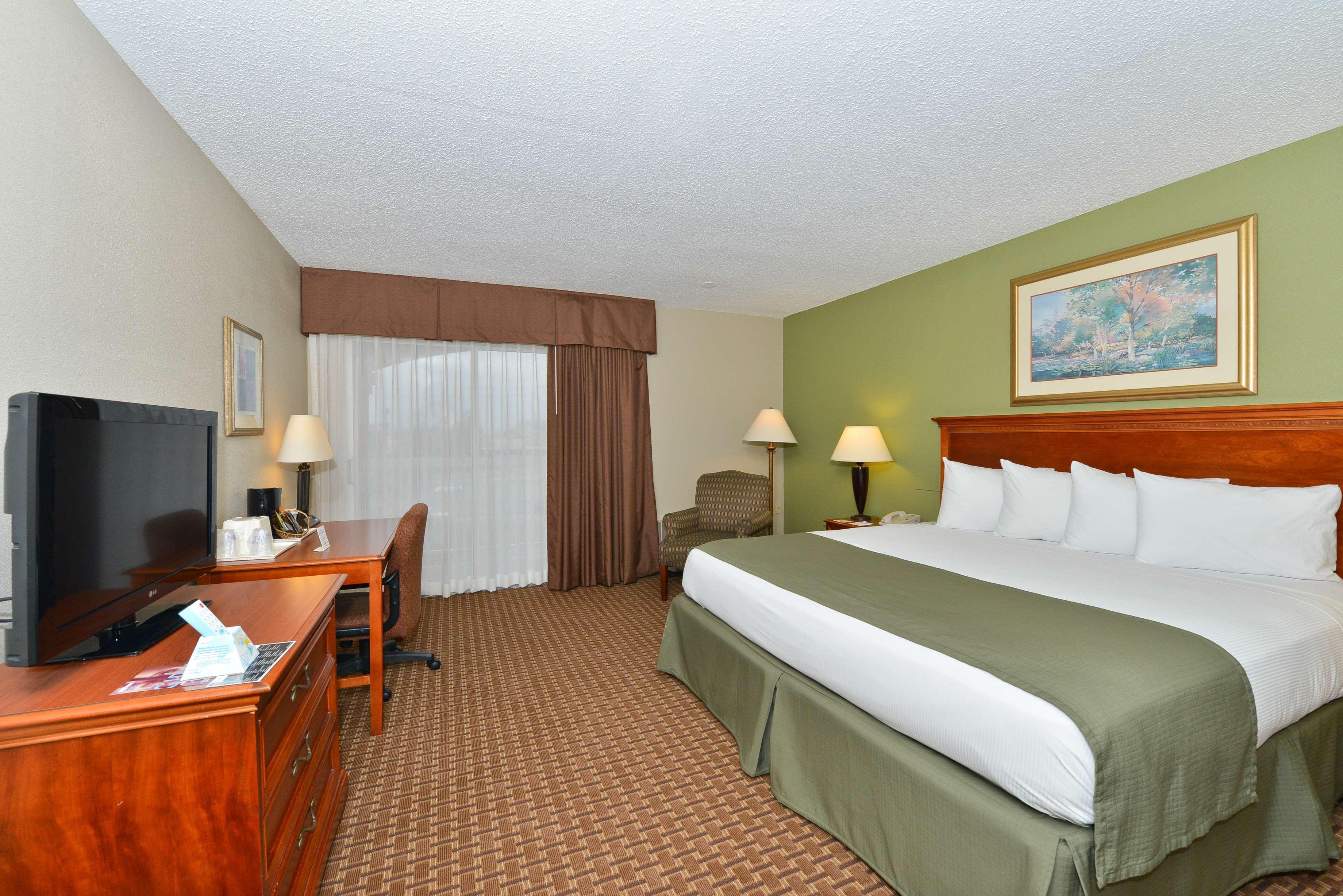 Surestay Plus Hotel By Best Western Raleigh North Downtown Kültér fotó
