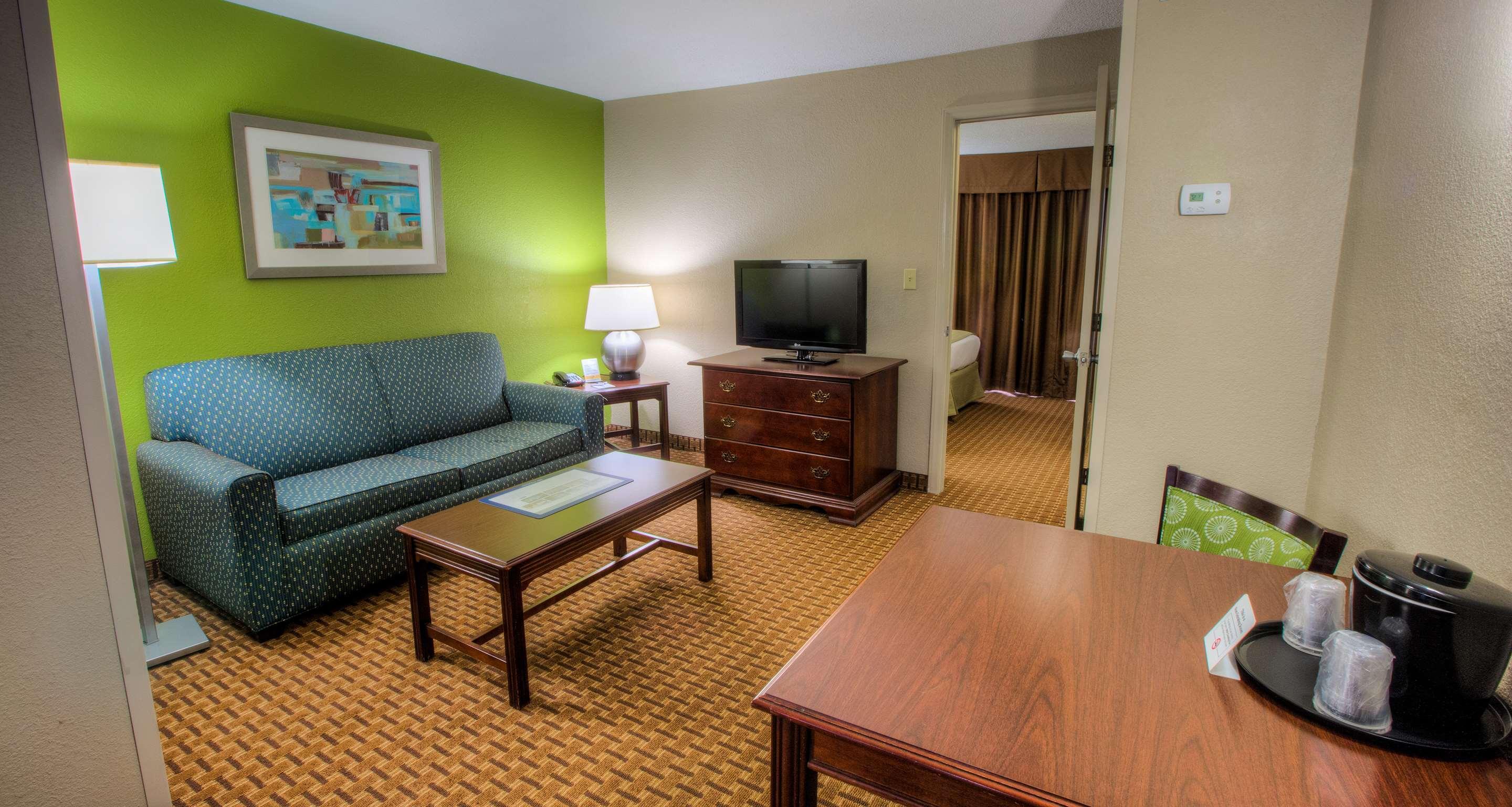 Surestay Plus Hotel By Best Western Raleigh North Downtown Kültér fotó