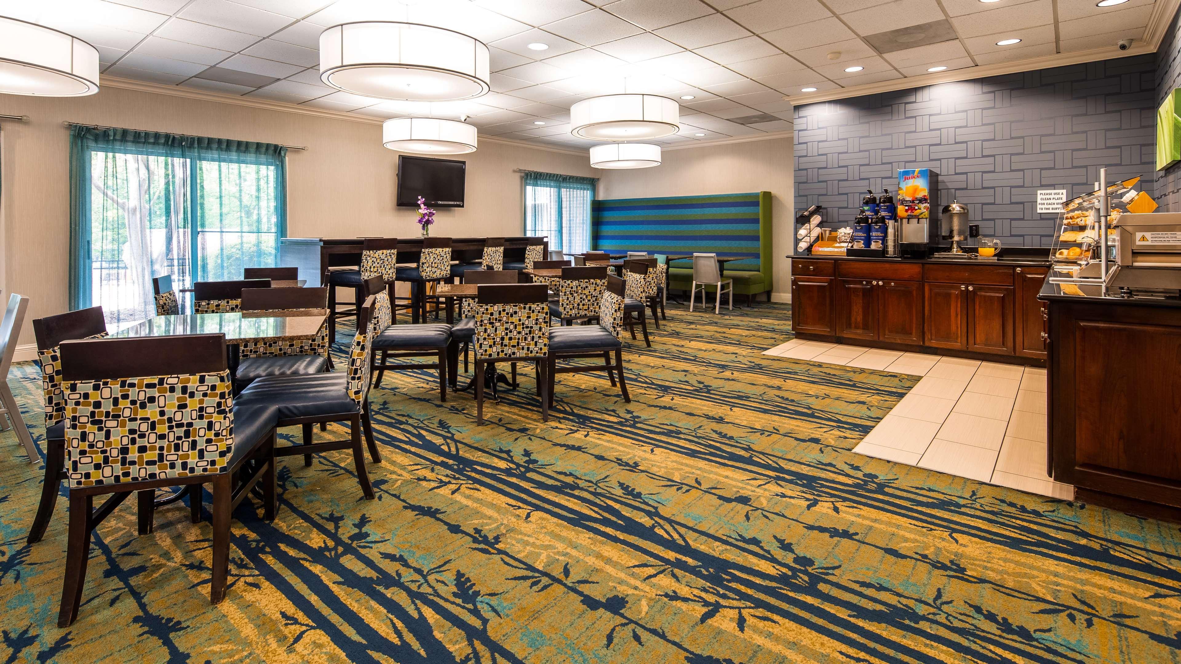 Surestay Plus Hotel By Best Western Raleigh North Downtown Kültér fotó