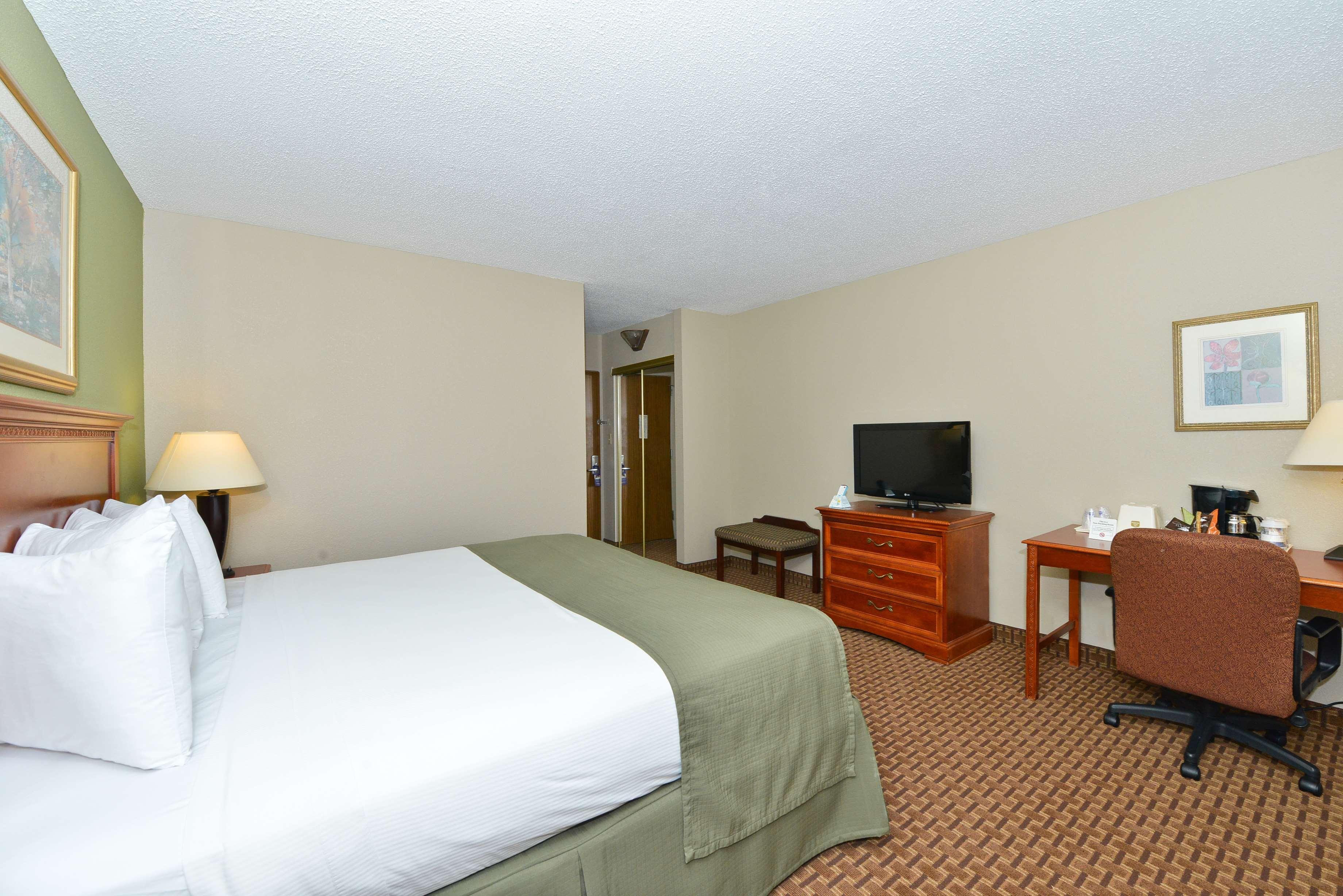 Surestay Plus Hotel By Best Western Raleigh North Downtown Kültér fotó