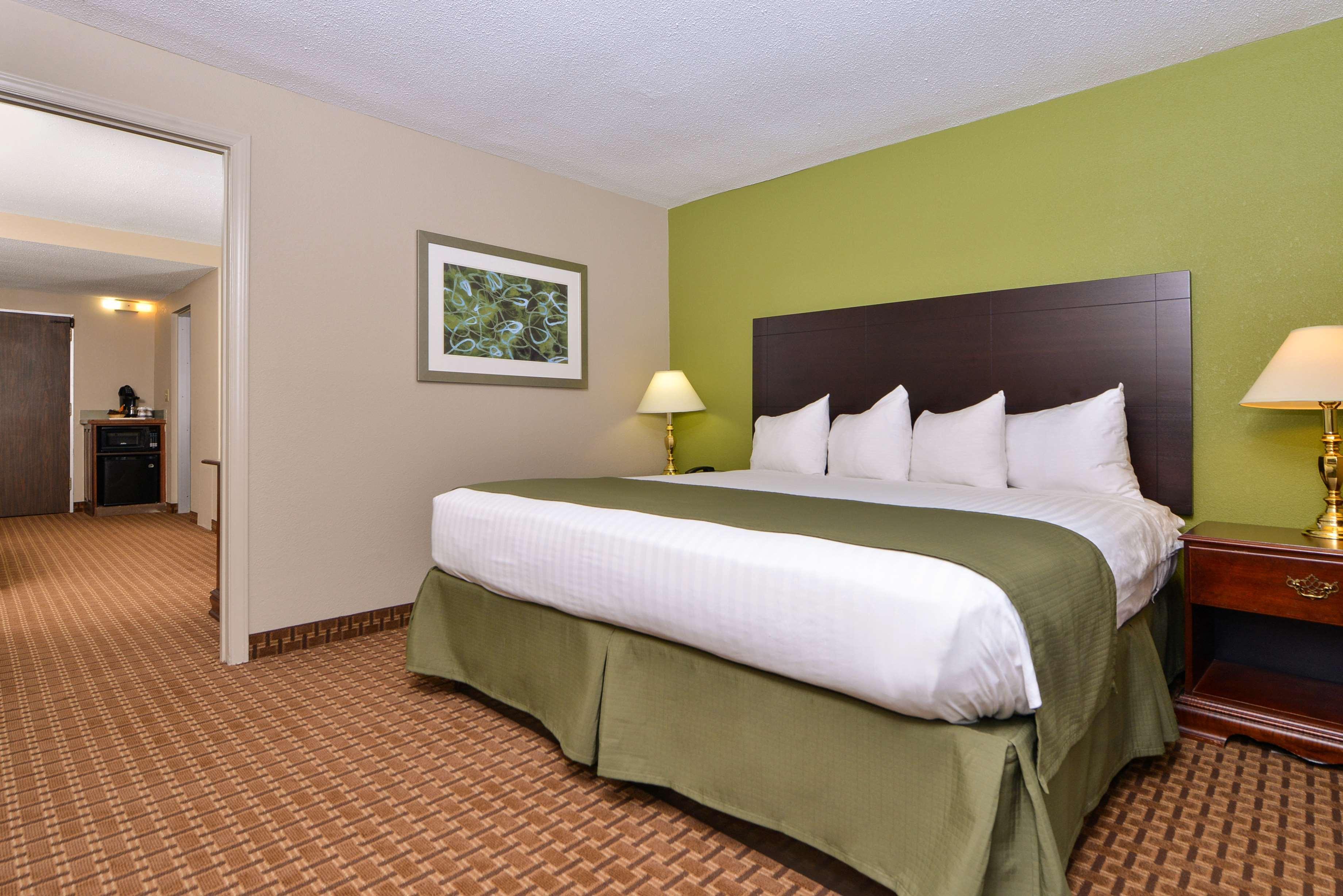 Surestay Plus Hotel By Best Western Raleigh North Downtown Kültér fotó